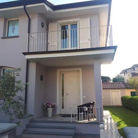 Σπίτι διακοπών Con Giardino Λίντο ντι Καμαϊόρε