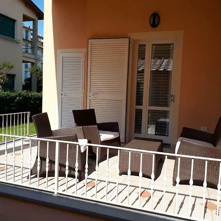 بيت للعطل Con Giardino